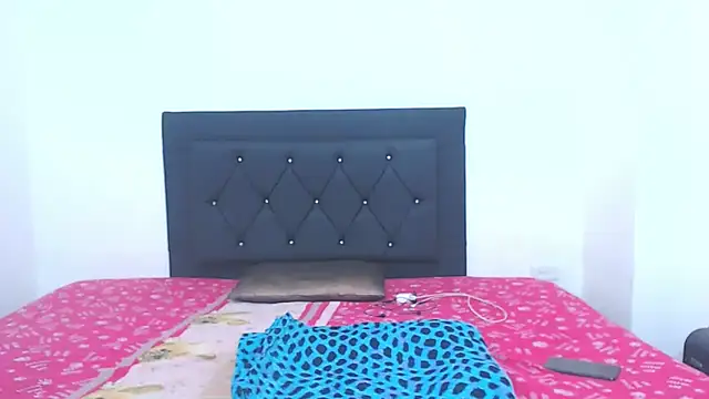 natashat lorent online show from October 11, 10:01 pm