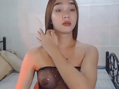 Amelia Hope online show from September 20, 7:14 am