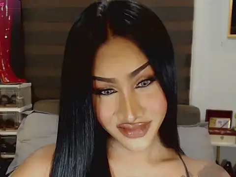 Snapshot of SeductiveVictoria chatting on September 21, 2:23 pm SeductiveVictoria online show from September 21, 2:23 pm