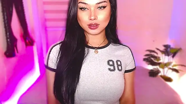 MissRumi Hunter online show from March 7, 10:27 pm