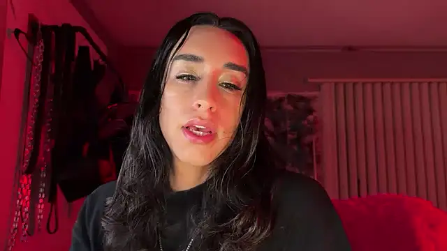 xoFrankie online show from March 15, 6:38 am