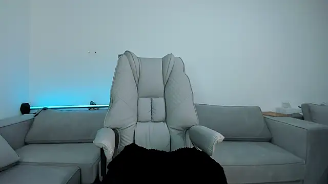 Sweet Soffi online show from December 18, 3:01 am