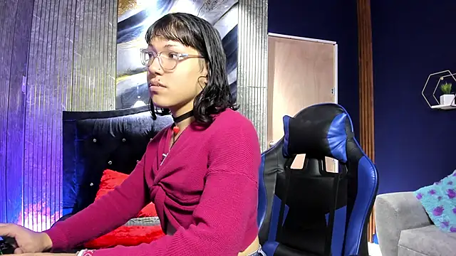 christina vamp1 online show from October 19, 2:31 pm