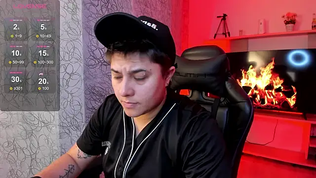 IanGilbert online show from February 17, 9:55 pm