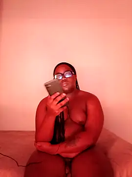 Gyminae online show from October 27, 9:01 pm