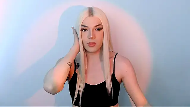 YourTrixie online show from April 12, 11:46 am