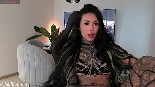 belllbonniie online show from November 20, 8:31 pm