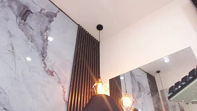 Penelopee Rouse online show from April 15, 7:52 pm