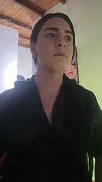 lola diez online show from July 26, 1:36 am