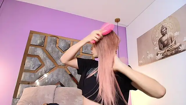 Electra Gosselin online show from November 4, 4:01 am