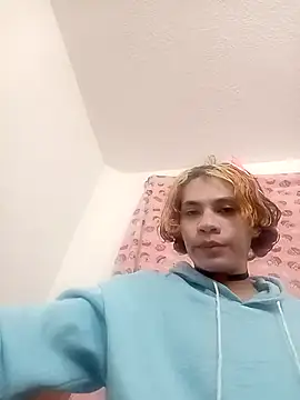 kittymutant99 online show from November 10, 6:20 pm