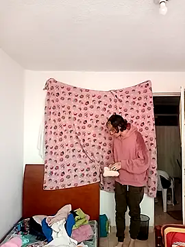 kittymutant99 online show from November 14, 8:06 pm