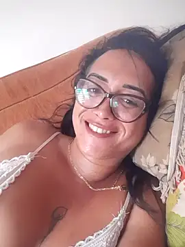 Snapshot of romerasexy chatting on October 12, 1:13 pm romerasexy online show from October 12, 1:13 pm
