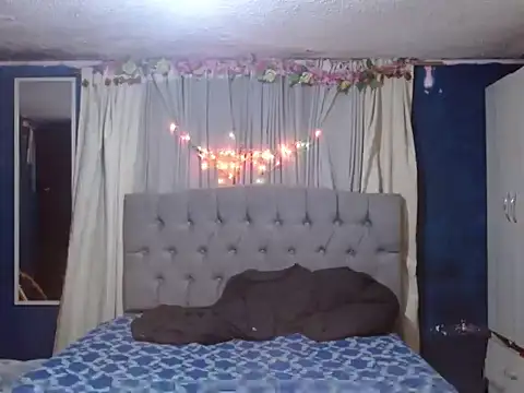 skarleth hot21 online show from October 30, 2:10 am