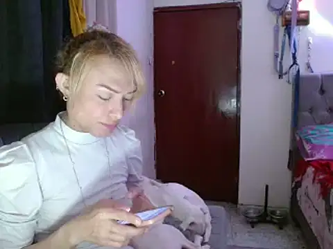 skarleth hot21 online show from February 2, 8:19 pm