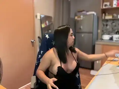 krystalangel online show from September 23, 3:01 am