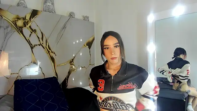SweettPoison  online show from June 2, 2:24 am