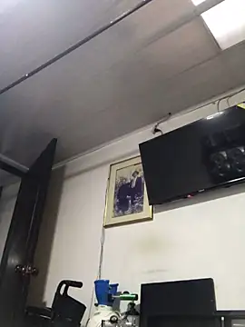 alexawinterrr online show from December 4, 9:30 pm