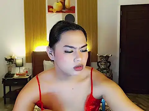 fallinLunaxX online show from November 5, 12:05 pm