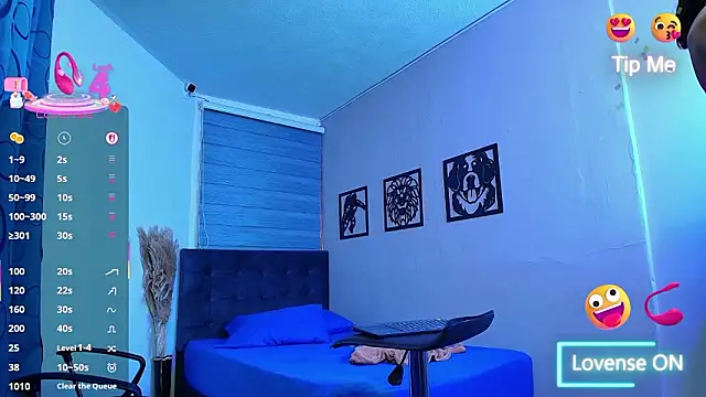 Nikki Vesper online show from March 6, 3:34 am