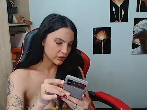 Savana Maison online show from May 13, 9:51 am
