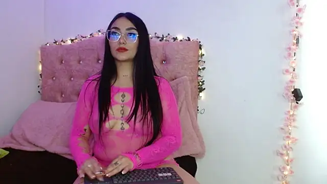 SeleneMore online show from February 7, 10:16 pm