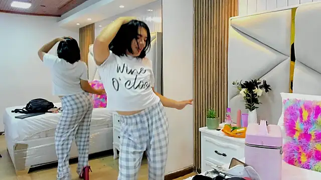 SweetKata  online show from November 30, 12:40 pm