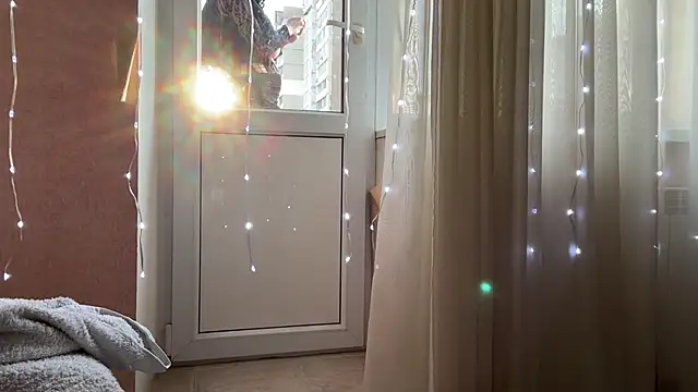 lilit-xxx online show from July 24, 3:27 am