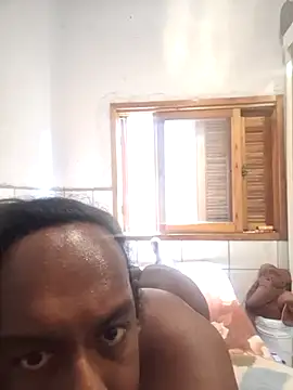 pretinhablack online show from October 25, 4:24 pm