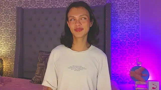 Indi rave online show from April 7, 9:38 pm