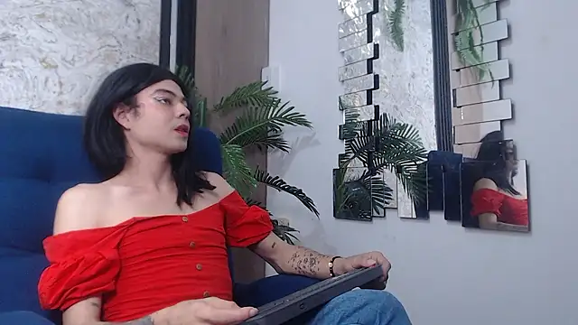 Nicky carterr  online show from January 6, 8:01 pm