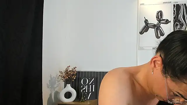 Cloe Bonne online show from November 21, 9:49 pm