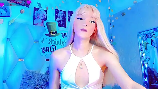 AnnaRouseQueen online show from March 16, 8:01 pm