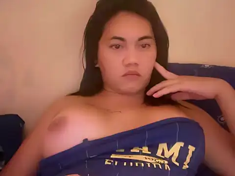 Pretty moccha online show from April 4, 11:19 am