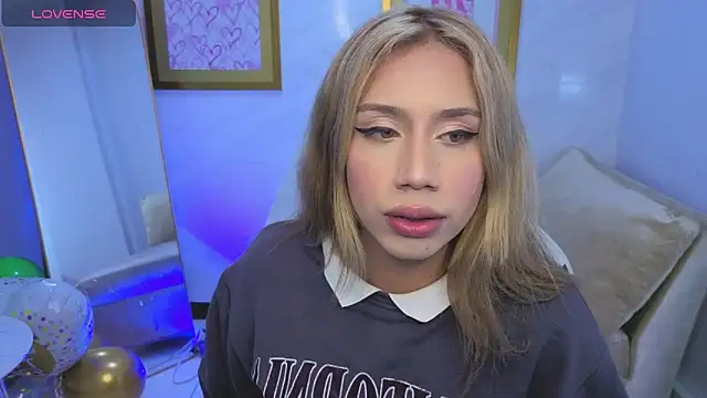 Evy Luxx v online show from March 19, 4:01 am