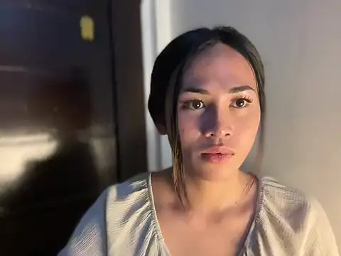 hugecockhiraya online show from April 8, 8:37 am