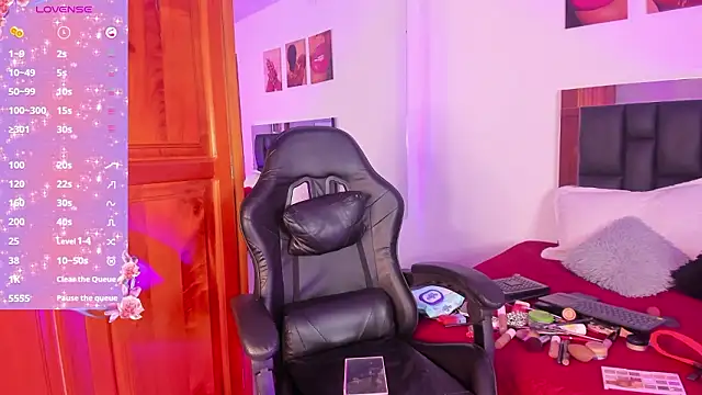 ValeryTs1 online show from March 1, 6:36 pm