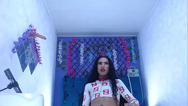 angelamanjarrezcm online show from February 9, 8:21 am