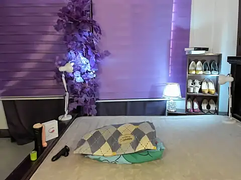 sylvannia cumslut online show from December 5, 5:56 am