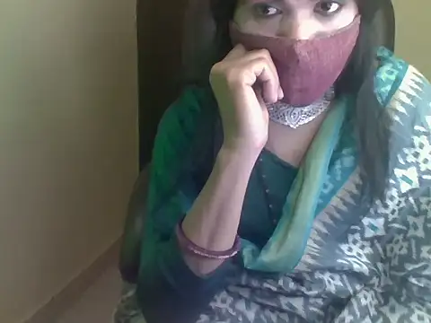 Lovely Ladyboy star online show from March 1, 9:20 pm