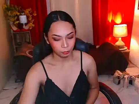 kylieEmparado online show from May 19, 1:56 am