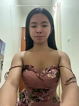 voganmarie online show from February 18, 6:59 pm