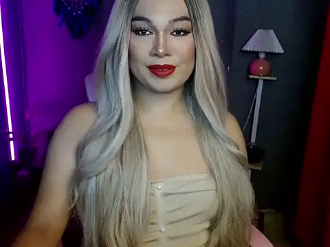 shadow-goddess online show from December 16, 6:40 am