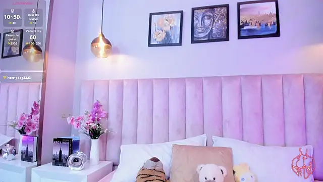 Tracy lee  online show from March 12, 8:47 pm