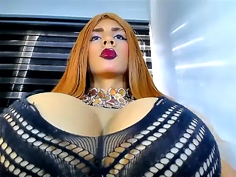 STEFANI MILLER online show from March 4, 1:15 pm