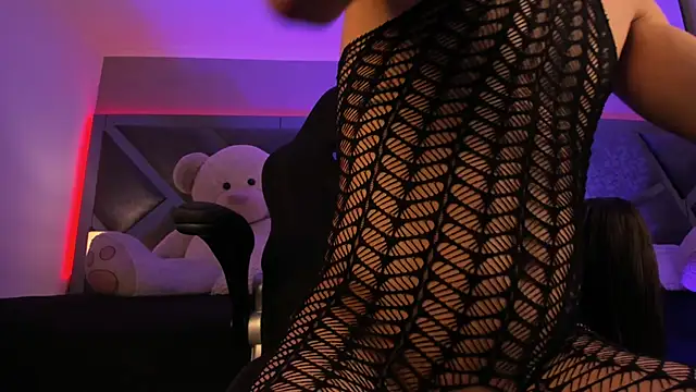 Charlotteinpole online show from February 2, 4:00 am