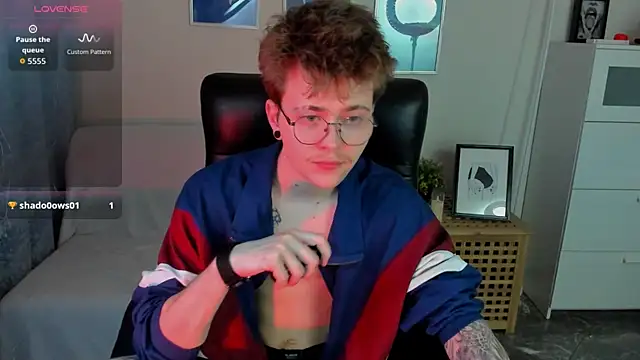 Tomas Norton online show from March 28, 8:33 pm