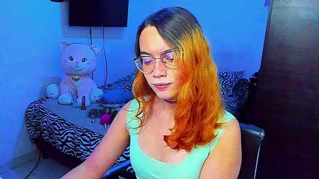 lillykittyyy online show from February 6, 9:31 pm