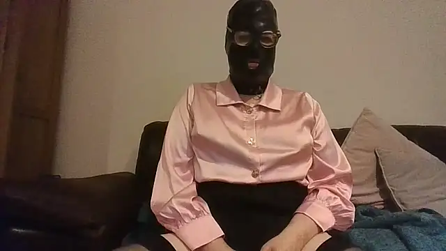 mariasatinxxx online show from March 15, 6:33 pm