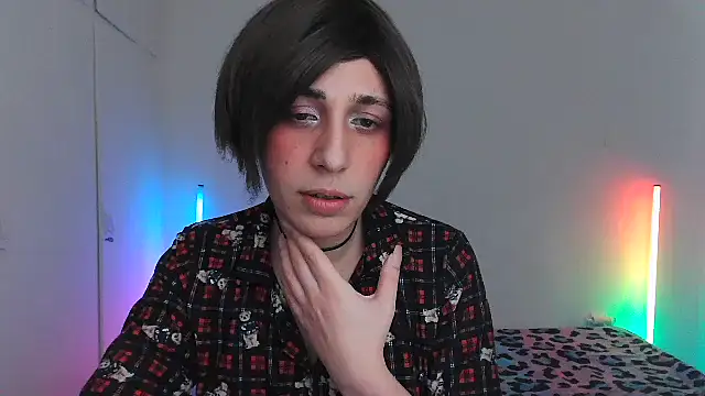 HoneyValentine online show from March 7, 9:43 pm